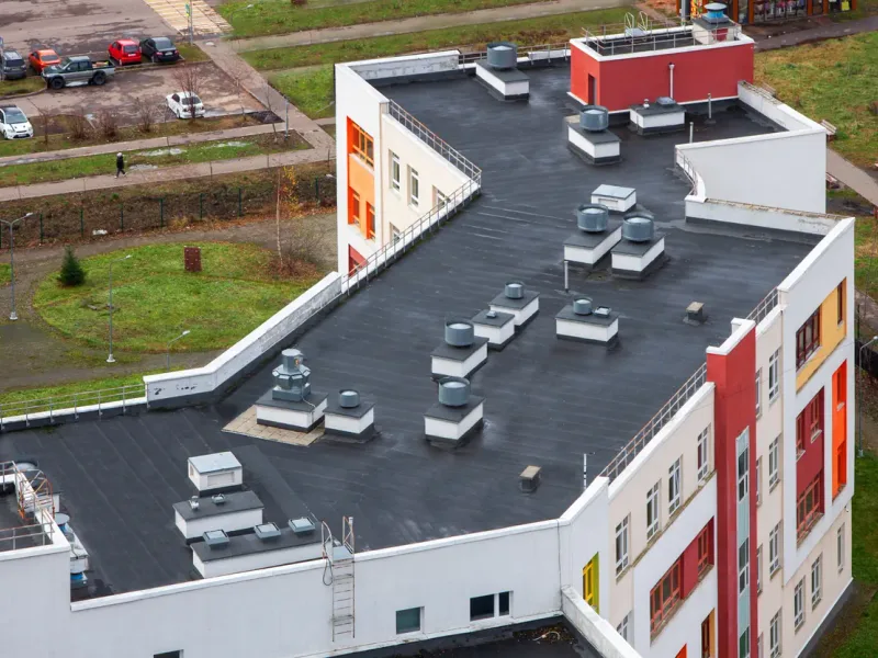 Toiture-terrasse d’un immeuble d’habitation — France